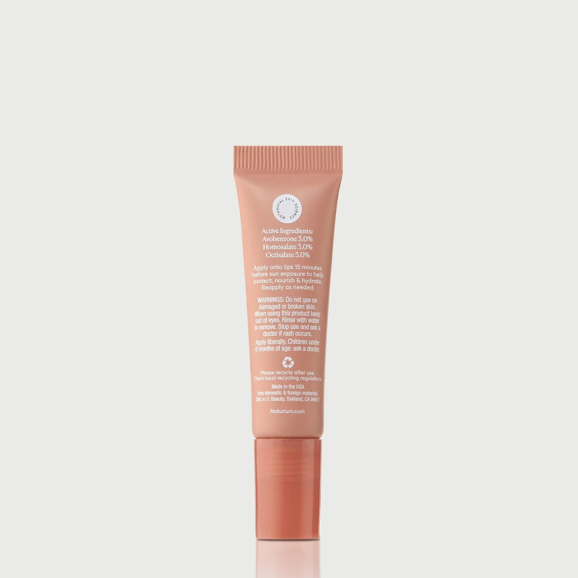 phyto-glow-lip-balm-spf-45-getaway-b3 NATR-10126_PhytoGlow_SPF_Getaway_primary_capon_back_bonebkgd_1.webp