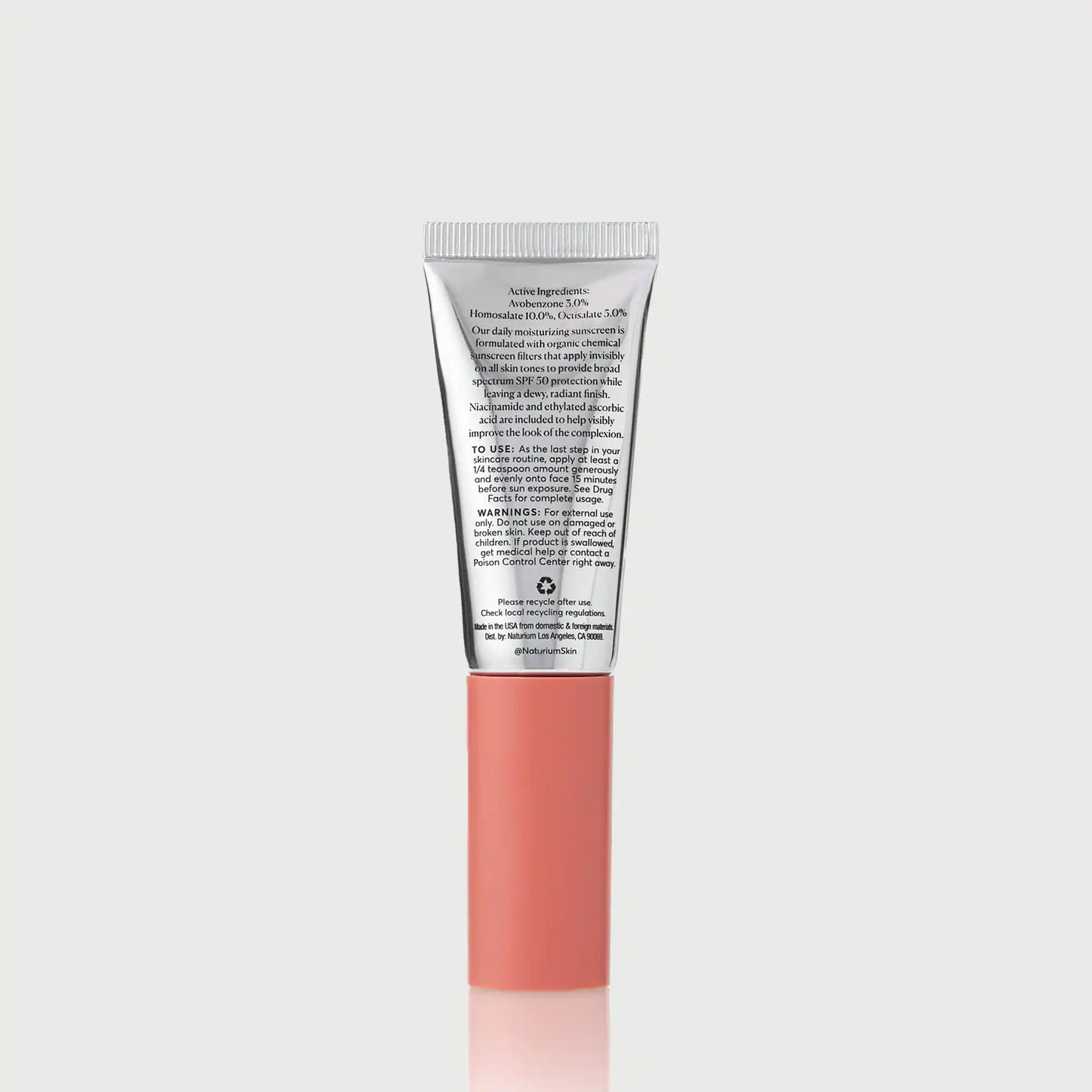 dew-glow-moisturizer-spf-50-travel-size-w5 NATR-10157_Dew-Glow-Moisturizer-SPF-50-Mini_back_capon_bonebkgd_d7cb9bbb-e294-42e2-8d5a-28c73c09b5b5.webp