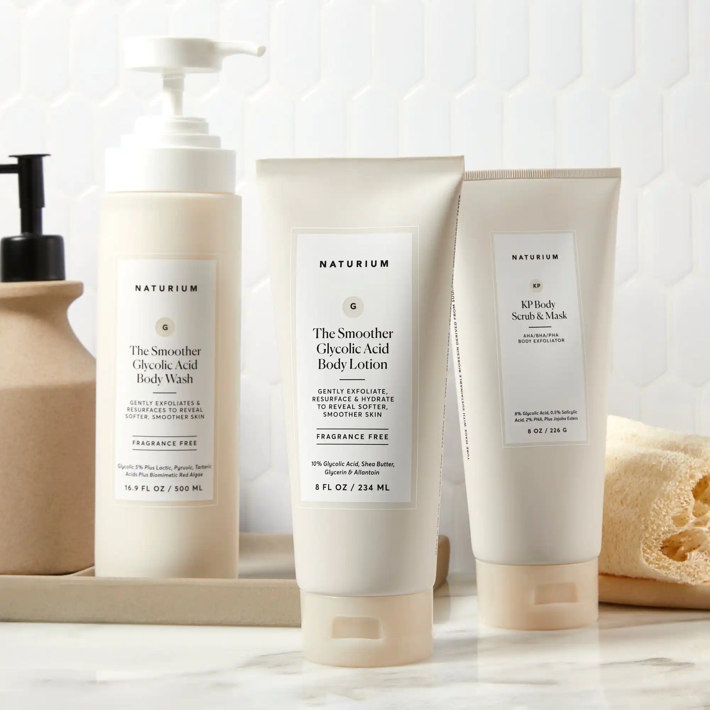 the-glycolic-acid-body-bundle-q8 glycoliclotion_9425-crop.webp