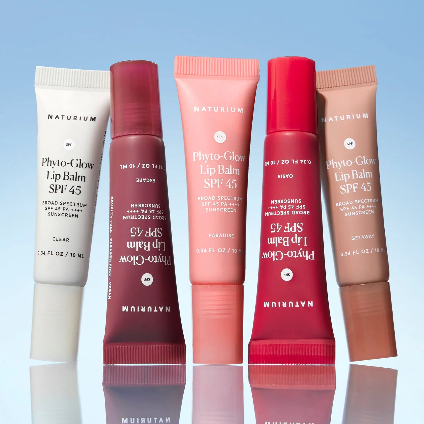 phyto-glow-lip-balm-spf-45-getaway-b3 phytoglowSPF_6428-crop_cde1553e-6f3e-4726-9686-a6dd715ed7c9.webp
