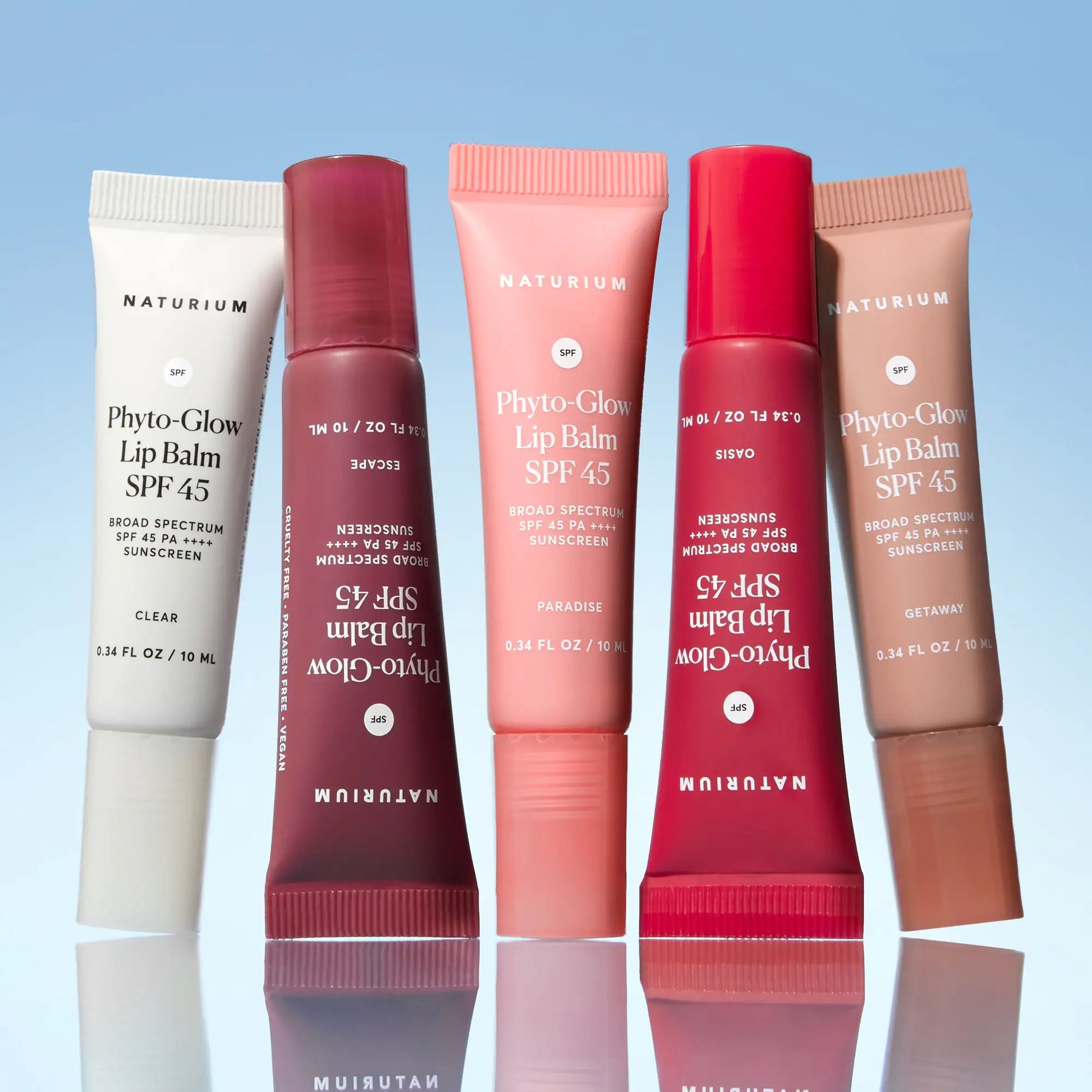 phyto-glow-lip-balm-spf-45-getaway-b3 phytoglowSPF_6428-crop_cde1553e-6f3e-4726-9686-a6dd715ed7c9.webp
